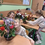 21bd57ad-50f4-4587-985a-f56c55a31829.jpg