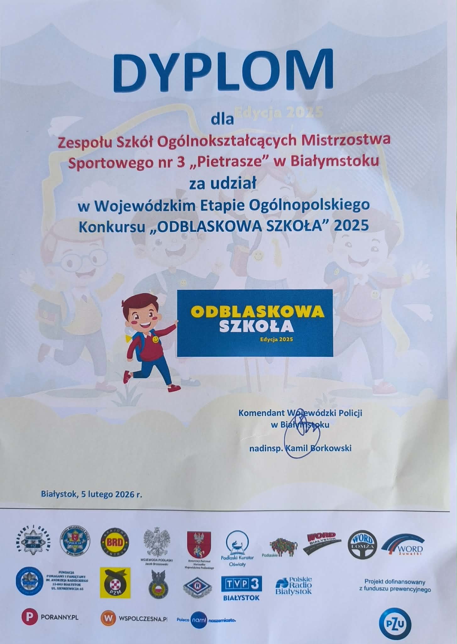 3d59dffa-6cd7-49b3-b461-e967d57a9efa.jpg